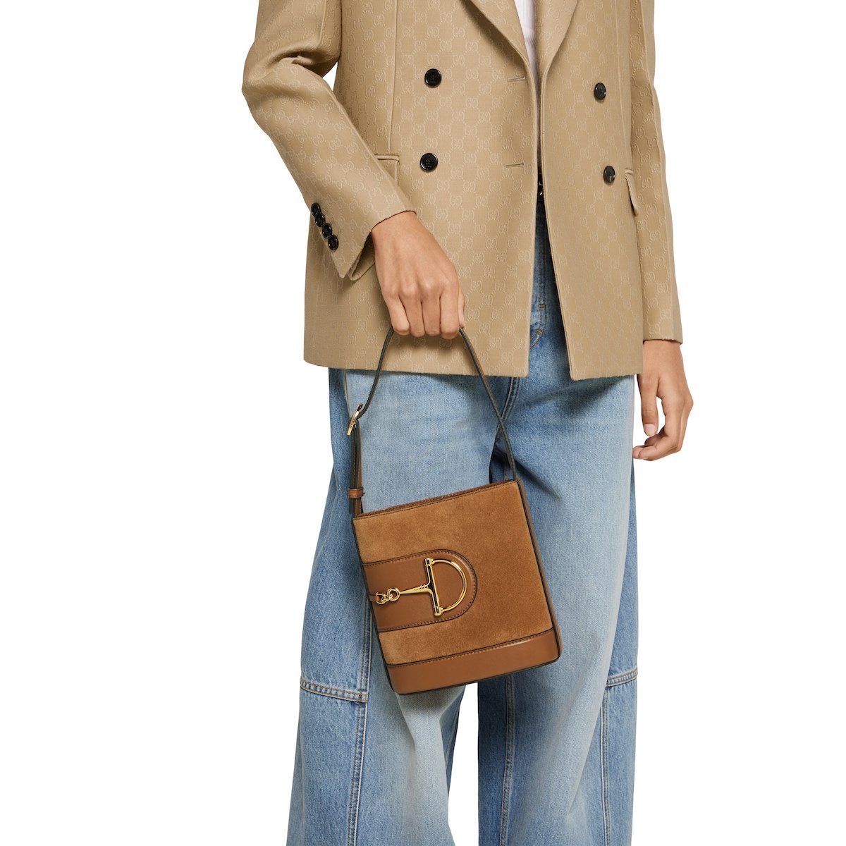 833665_CAAAV_2718_003_100_0000_Light-Gucci-73-mini-bucket-bag