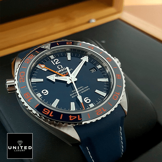 Omega Seamaster GMT 232_32_44_22_03_001 Blue Bezel Replica in the box